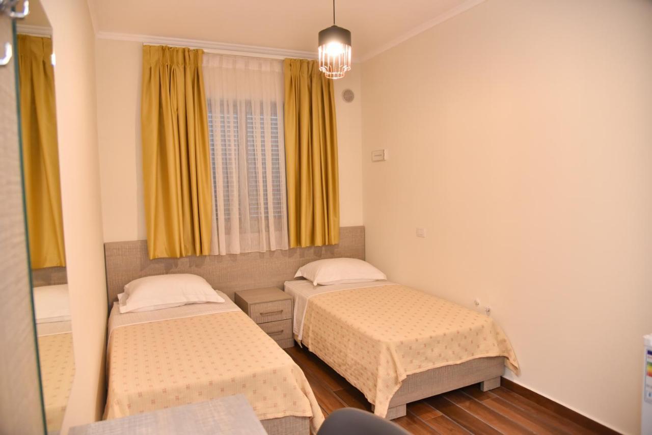 Hotel Imperiale Durrës Exterior foto